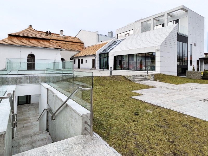 Budynek Centrum Kultury i Sztuki im. Ady Sari w Starym Sączu; fot. Archiwum 55 Architekci