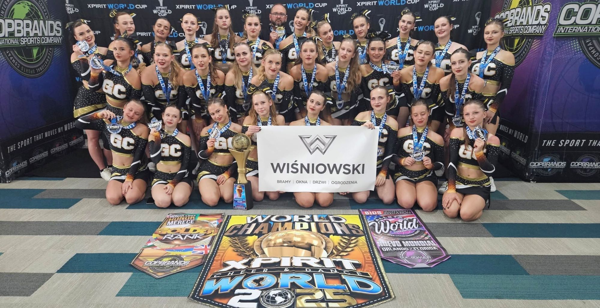 GLOBAL CHEER zdobywa Puchar Świata w Cancun. Historyczny sukces polskiego cheerleadingu