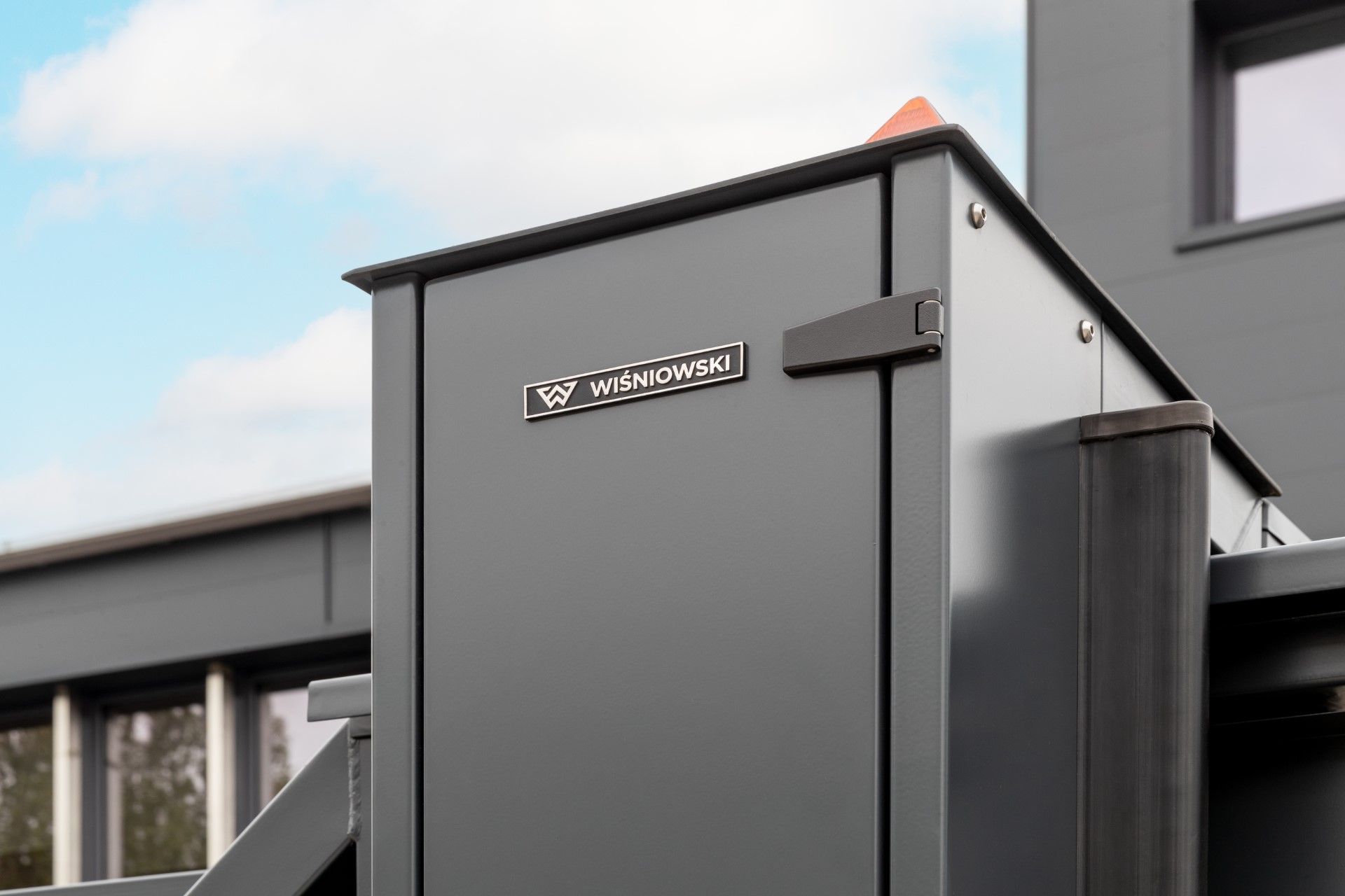 bezpieczne bramy WIŚNIOWSKI