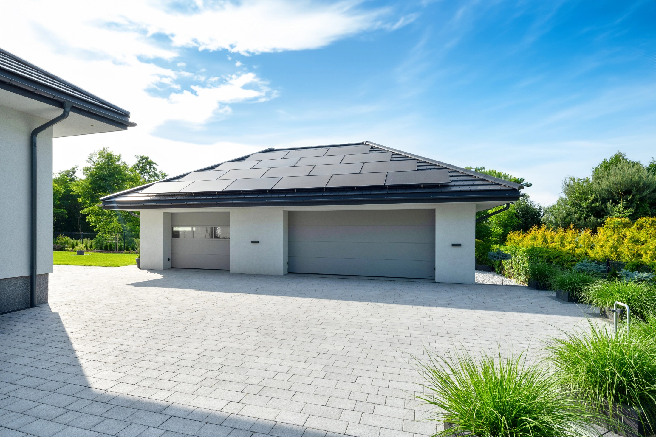 napęd bramy garażowej